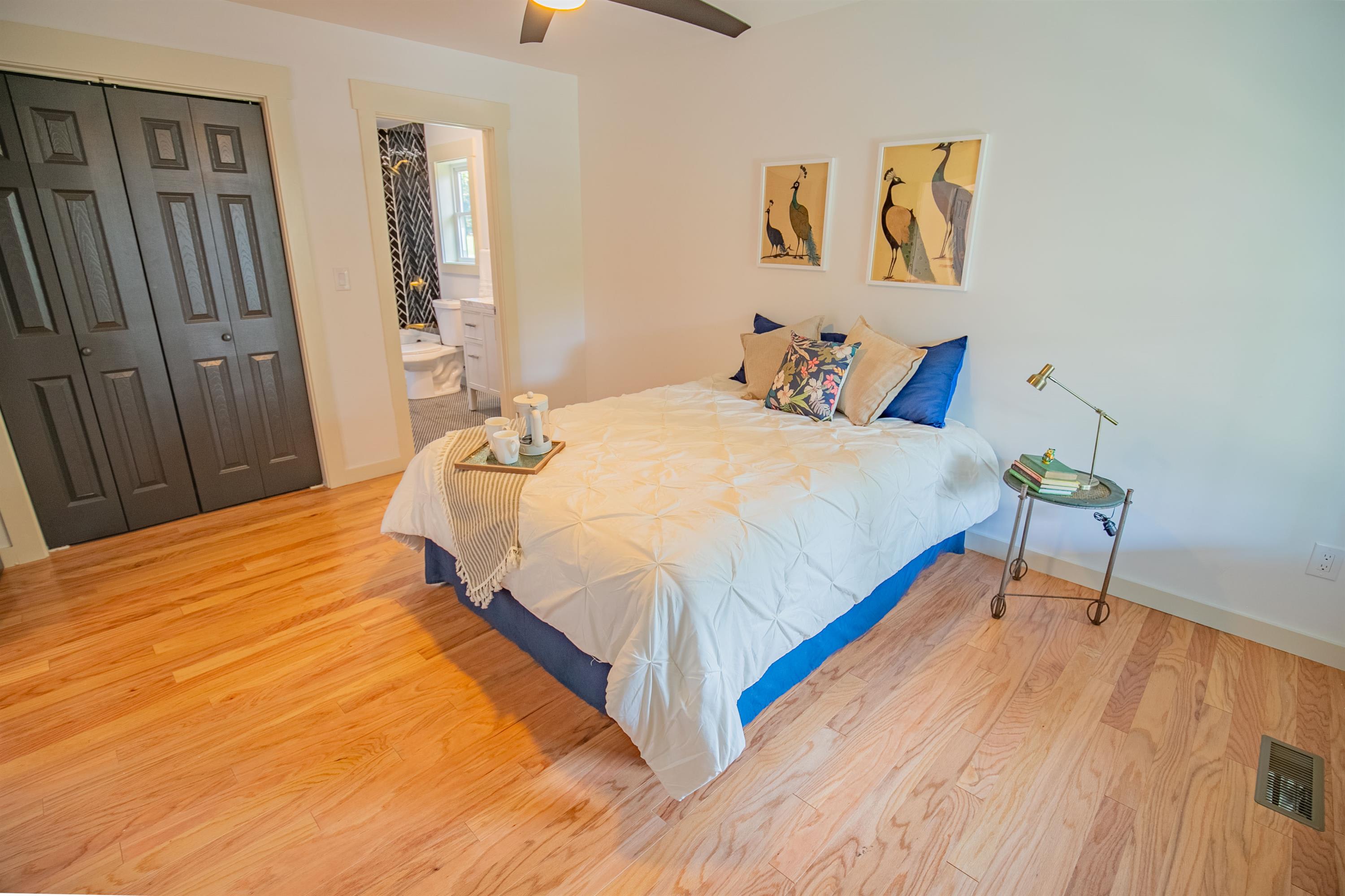 2624 Washington Avenue – photo 4