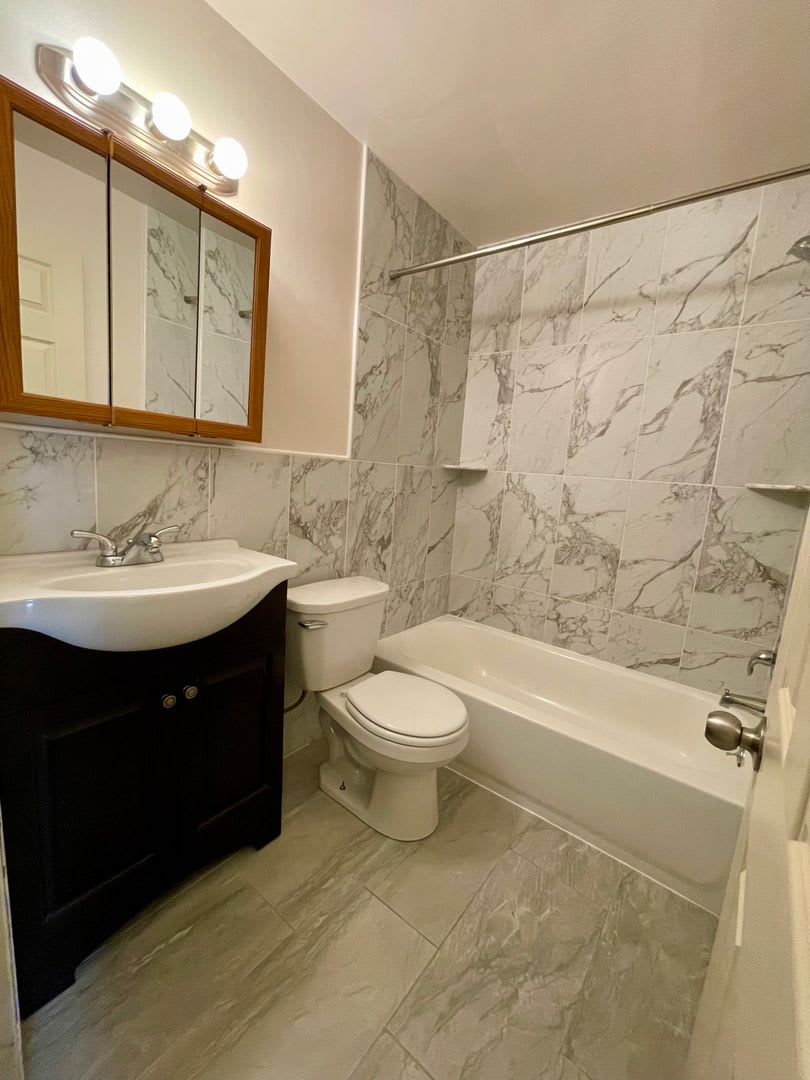 Spacious 1 Bed / 1 Bath Apartment – photo 5