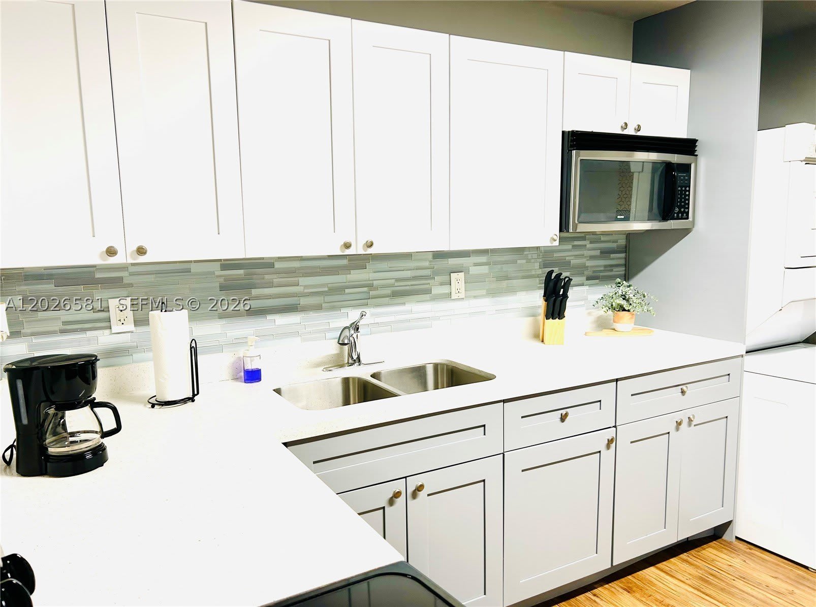 1011 Nw 7Th Ave – photo 5