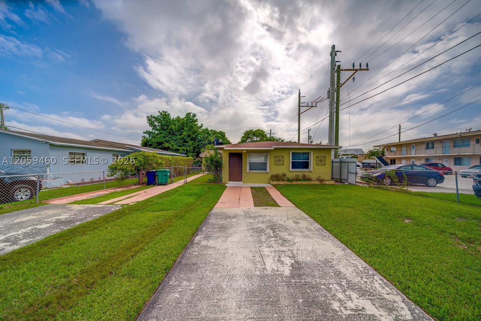 7358 SW 23rd St – photo 1