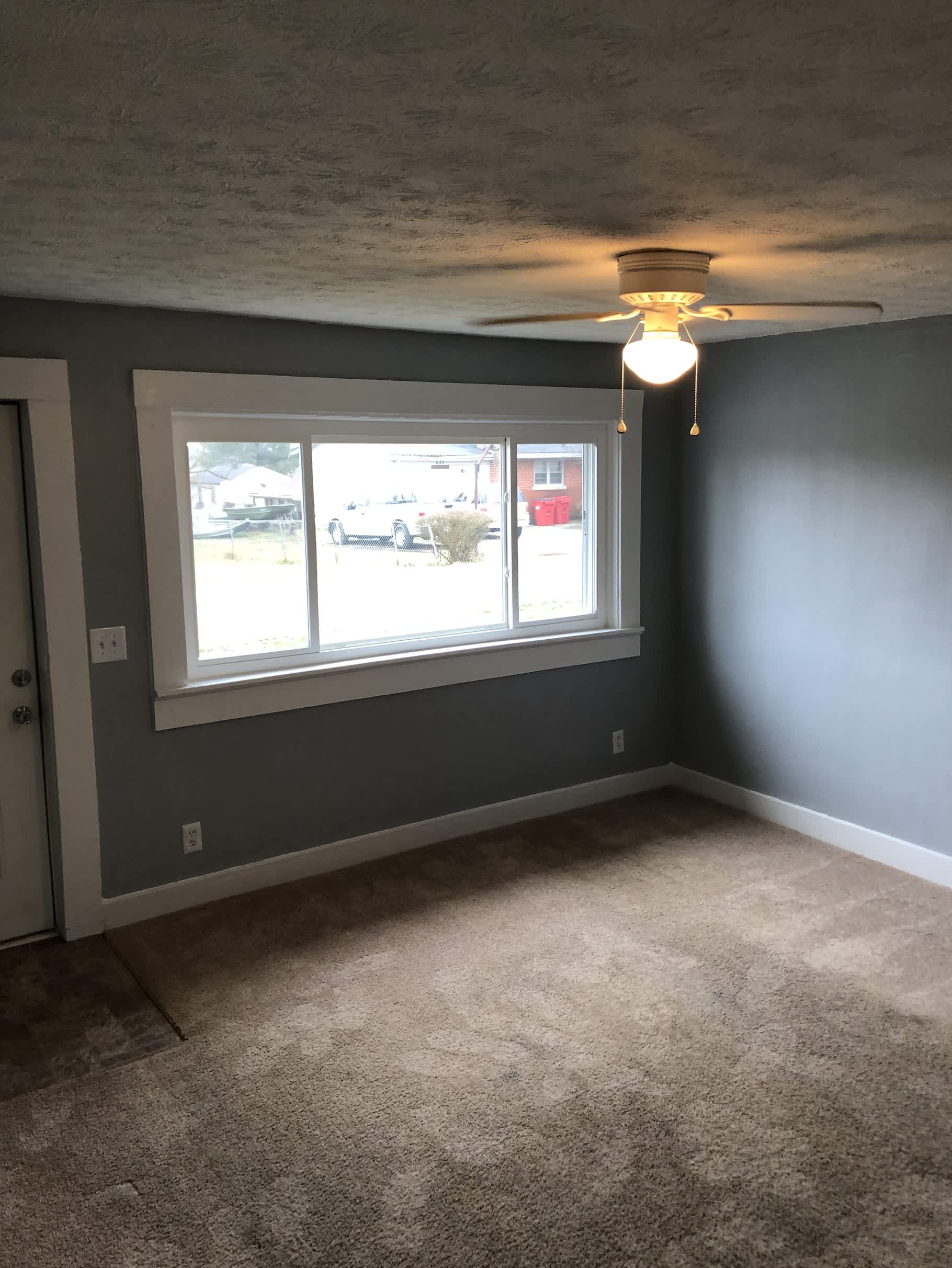 620 Millie Dr – photo 5
