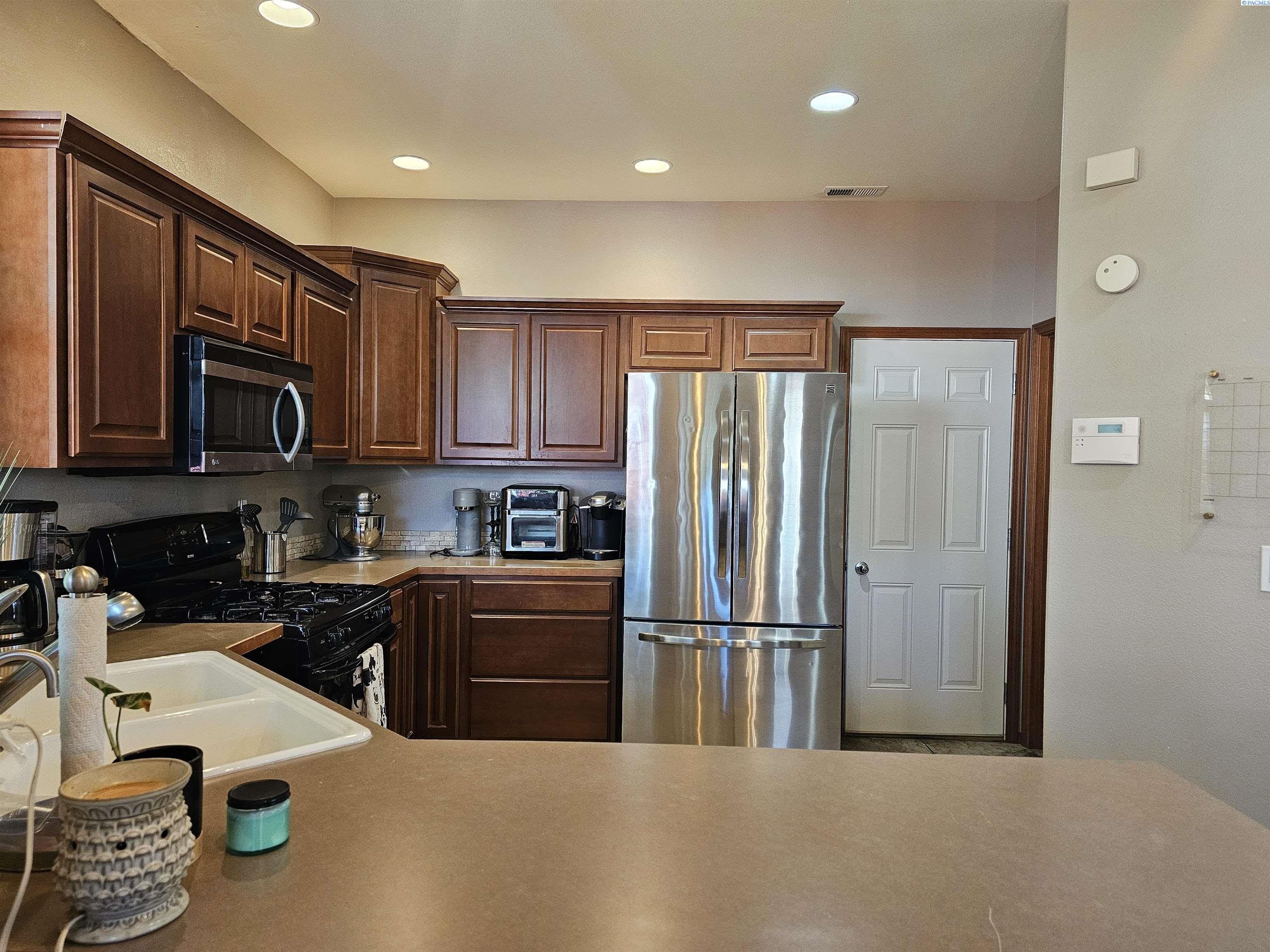 917 S Keller Street – photo 5