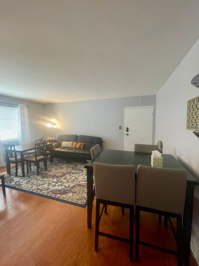 Beautiful Fully Furnished 1Br Condo Steps From Brookland Cua Metro All Utilities Included Parking Space Newly Renovated – photo 4