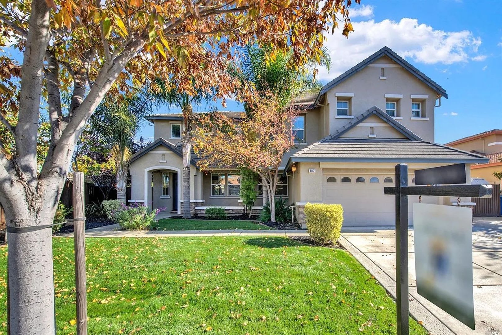 Large 3,915 Sq Ft. 4 Bedroom w/ RV Parking and Solar in Vacaville *Star Rentals – photo 3