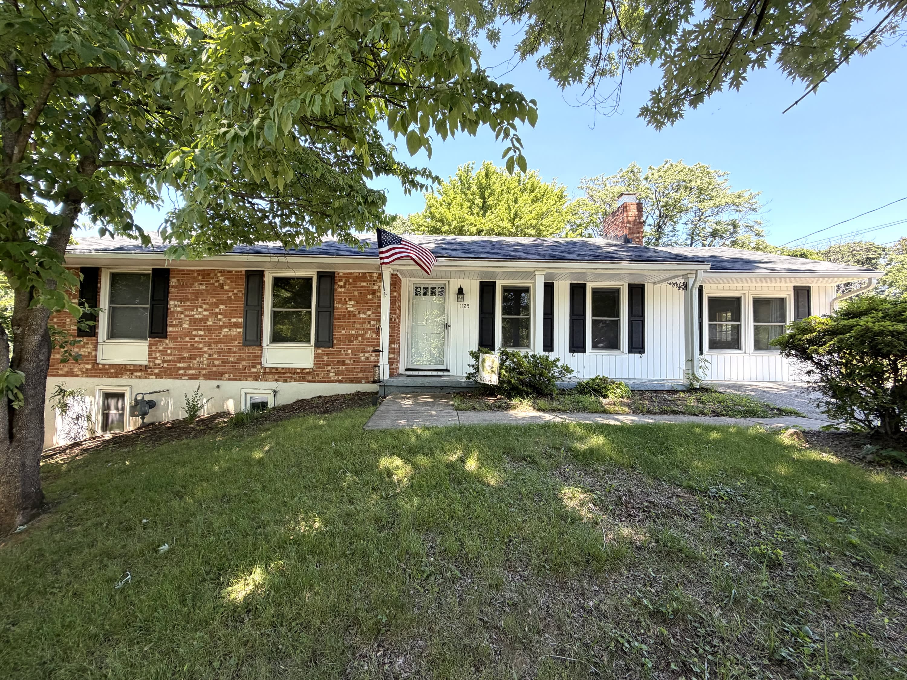 1125 Sheffield Drive – photo 1
