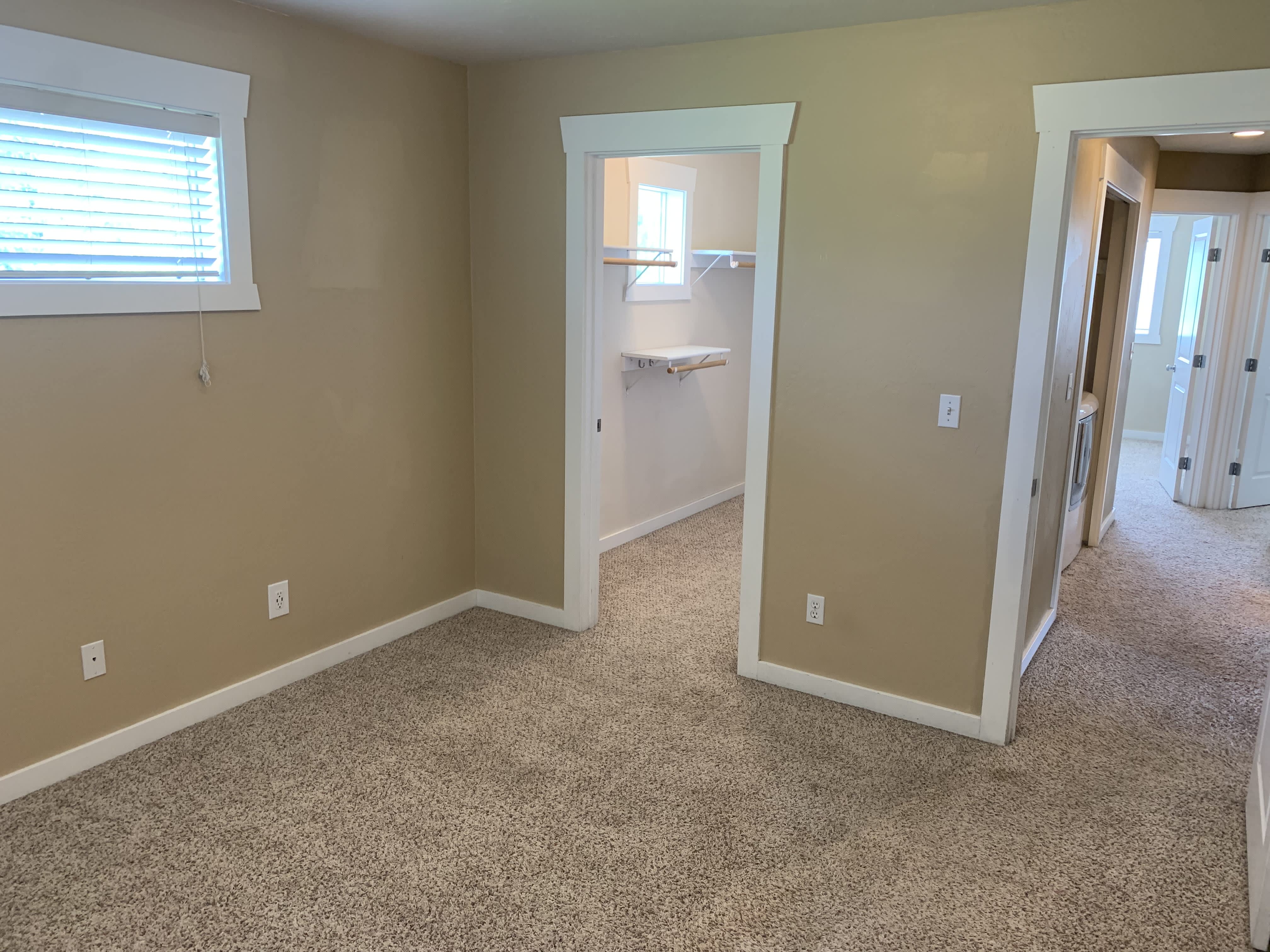 1826 Bluestone Dr – photo 3