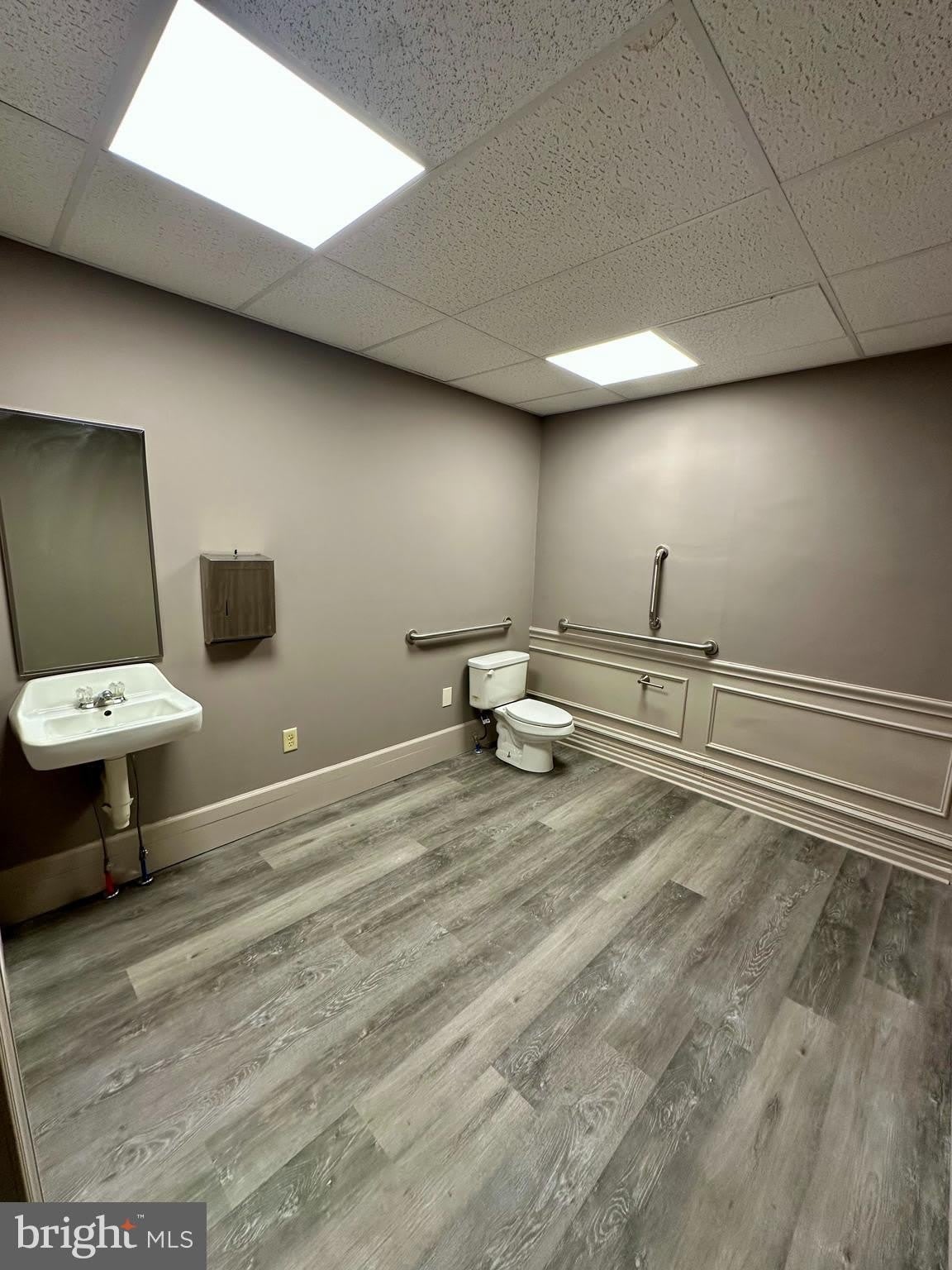 612 READING Avenue – photo 4