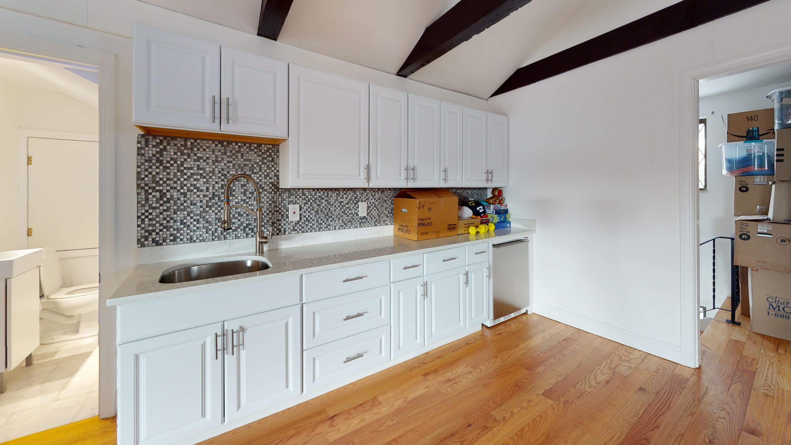 22-24 Broadlawn Park – photo 2