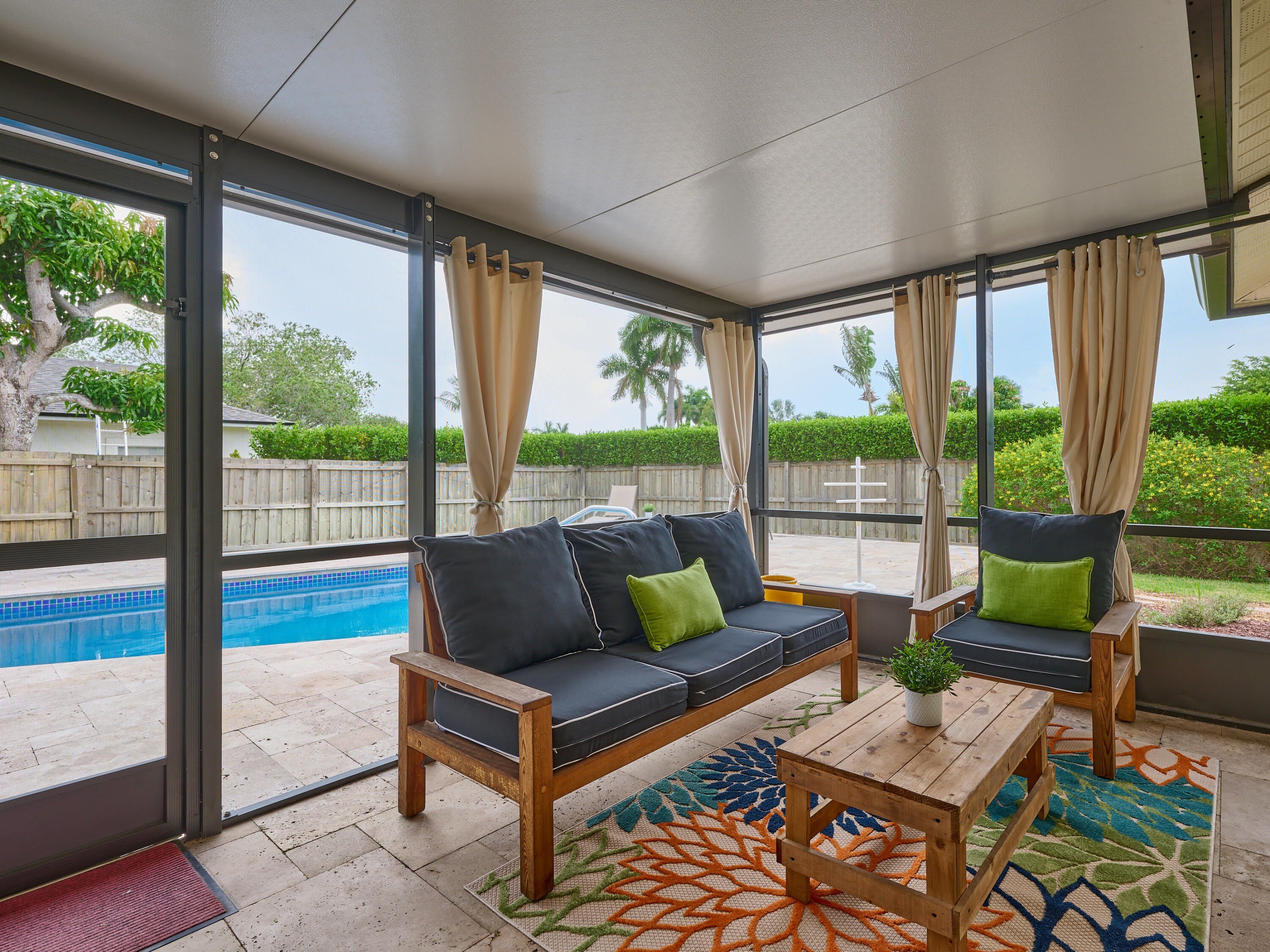 1267 SUMMERWOOD Circle – photo 1