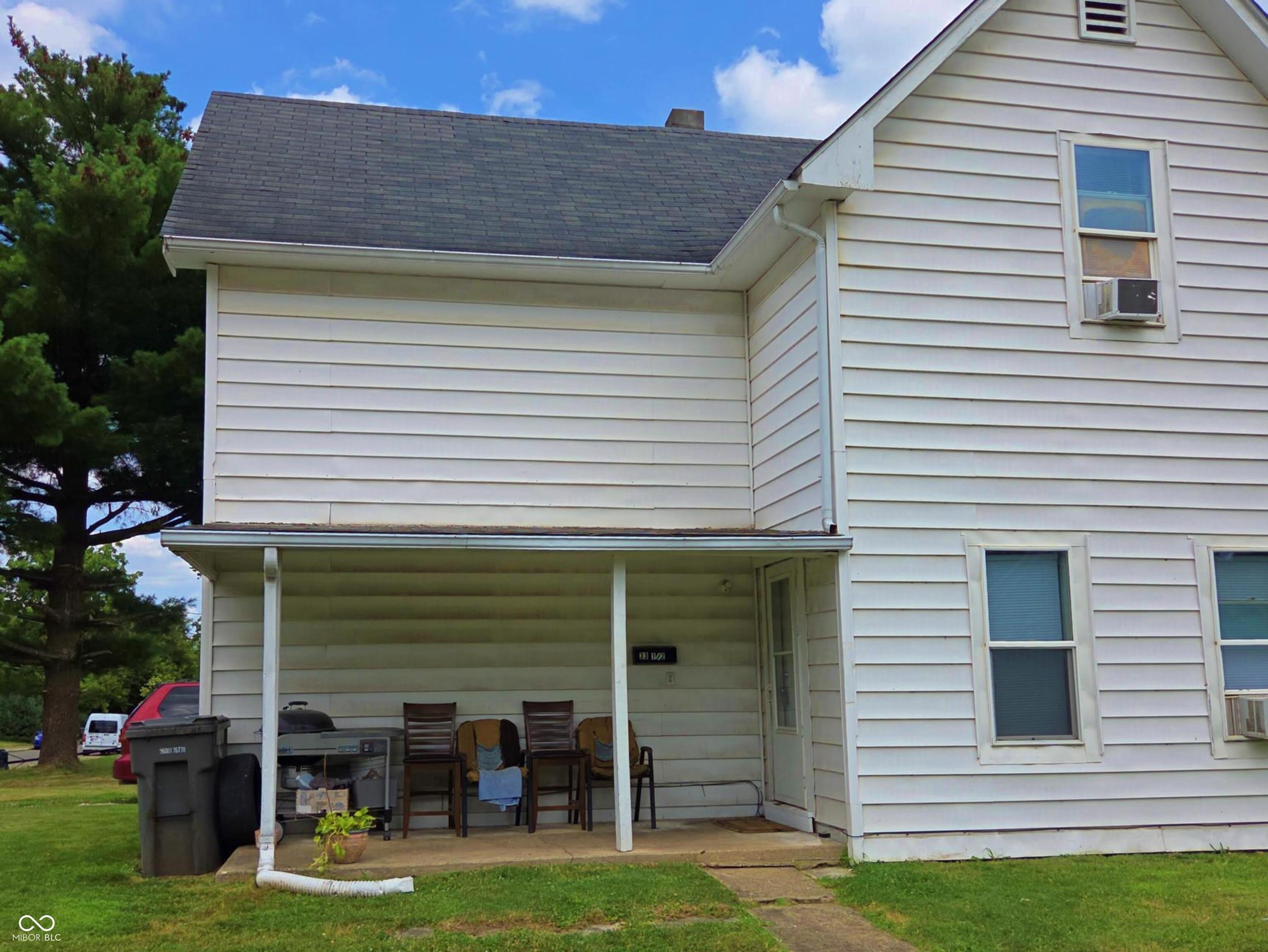 33 1/2 Miley Avenue – photo 2