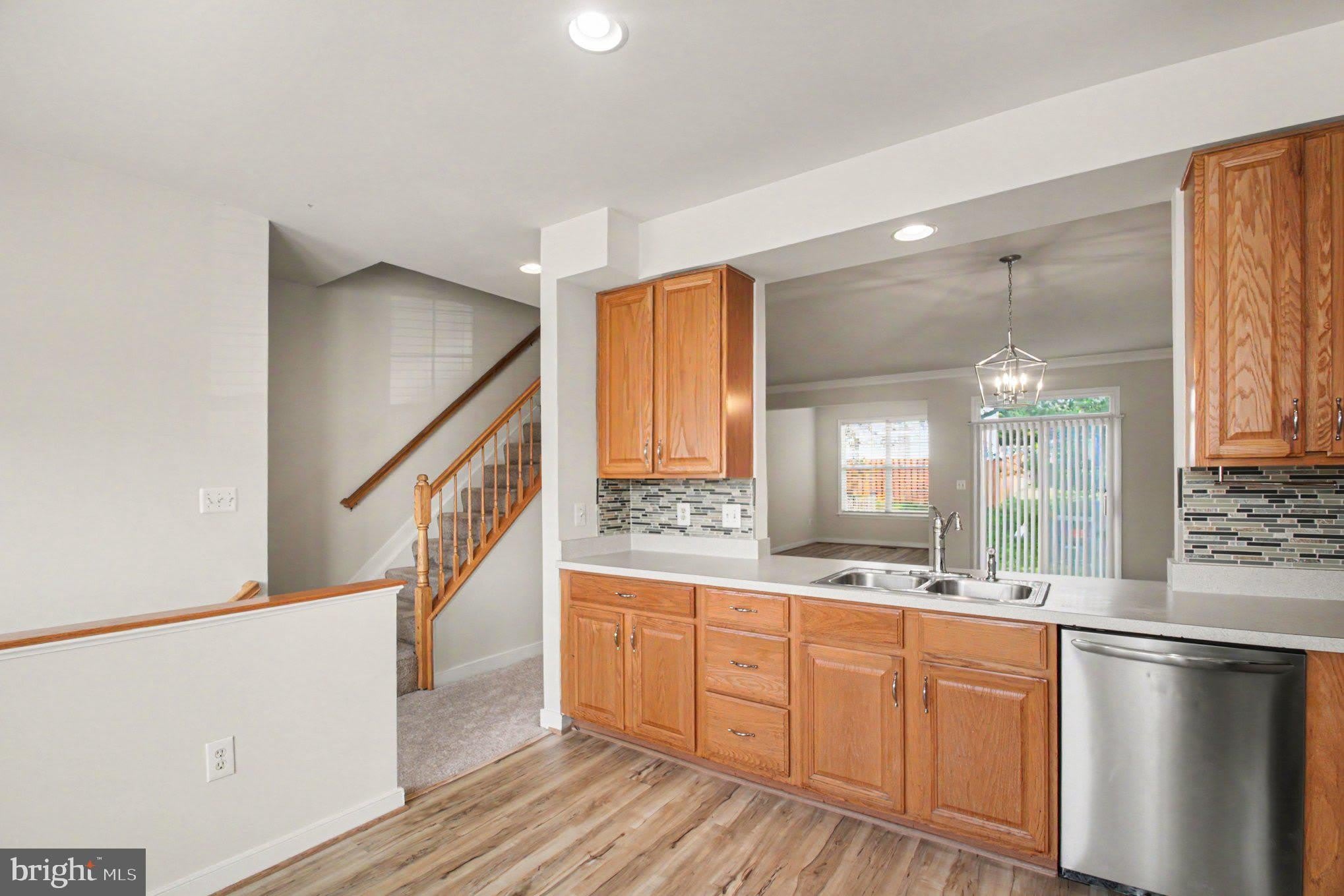6080 TICKET Way – photo 5