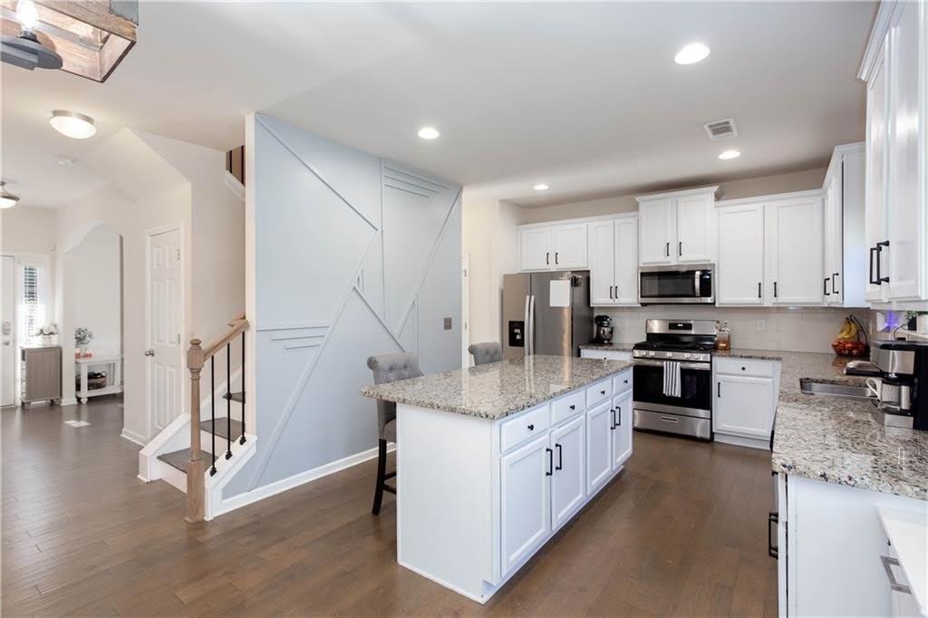 7999 Dawson Lane – photo 4