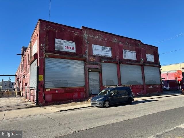 2600 E Tioga Street – photo 2