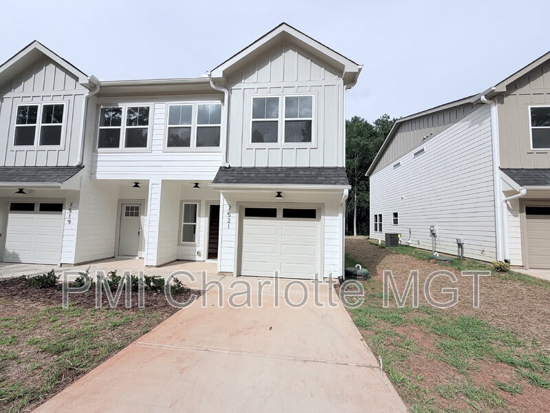 7521 Lawyers Road – photo 1