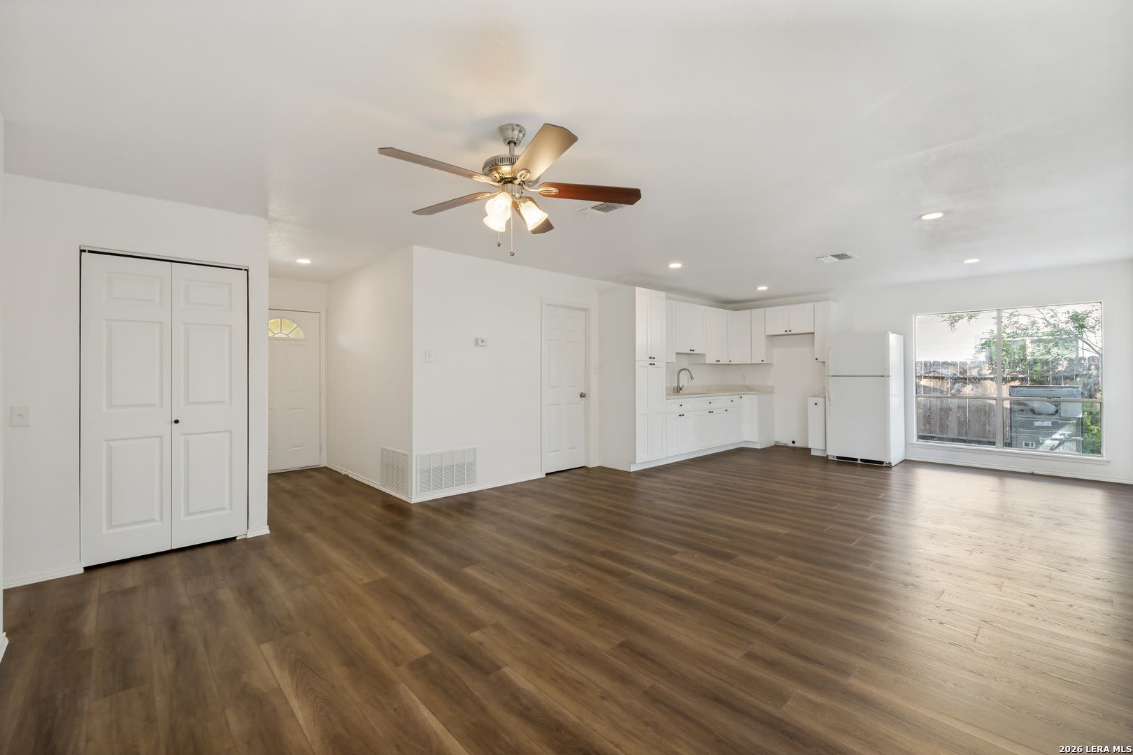 5611 GREEN MANOR ST – photo 5