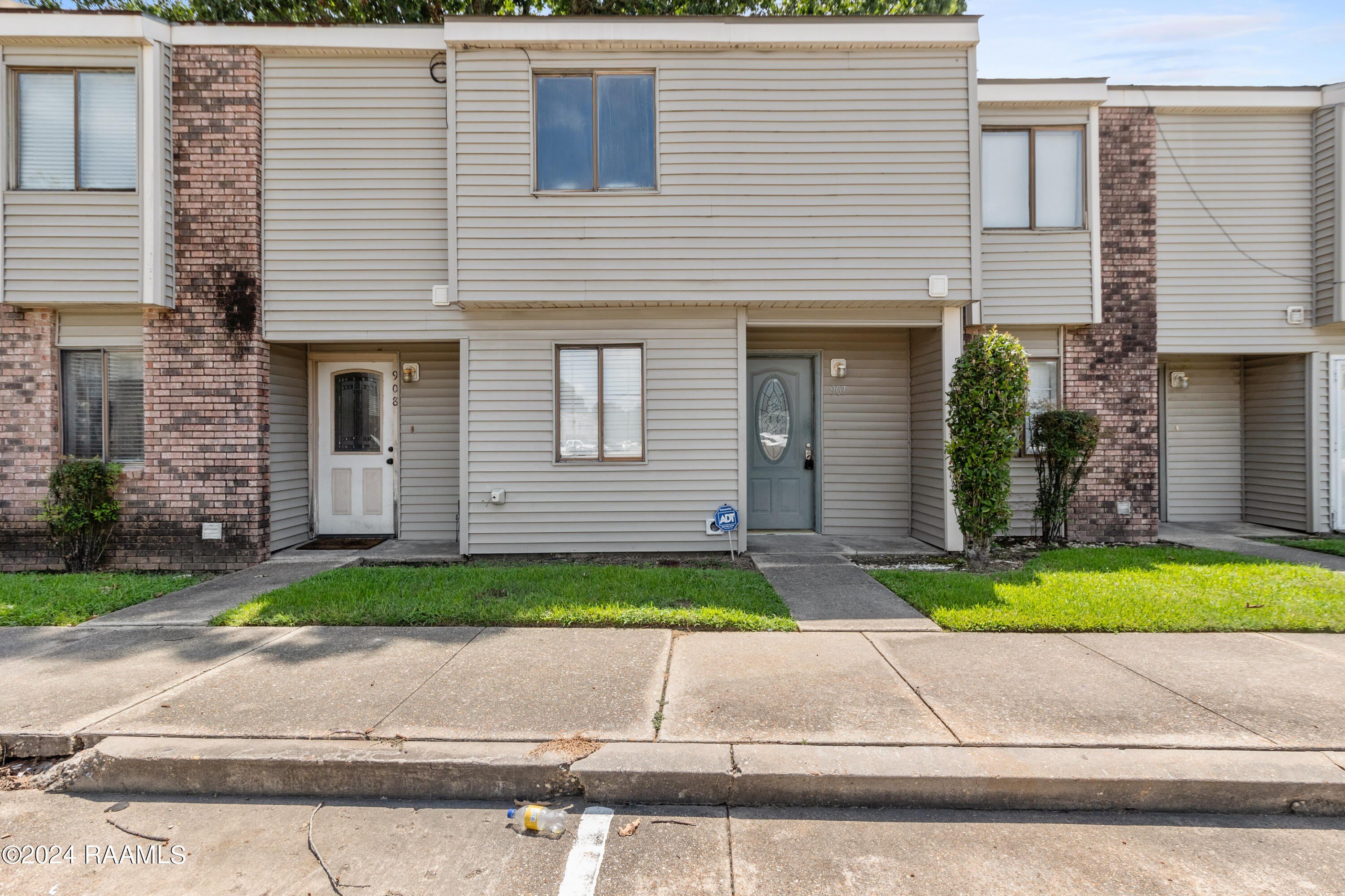 2826 Louisiana Avenue – photo 2