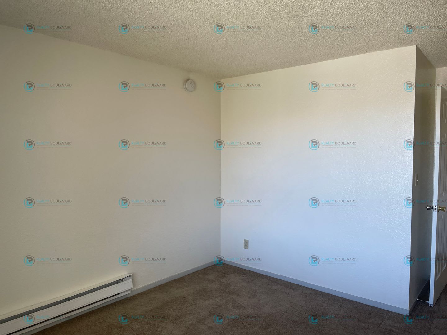 This Delightful 2 Bedroom 1 Bathroom Condo Perched Upstairs Offers An Irresistible Opportunity You Won T Want To Let Slip Away – photo 3