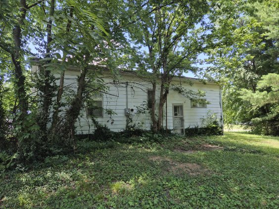 1200 Sw 6th St – photo 2