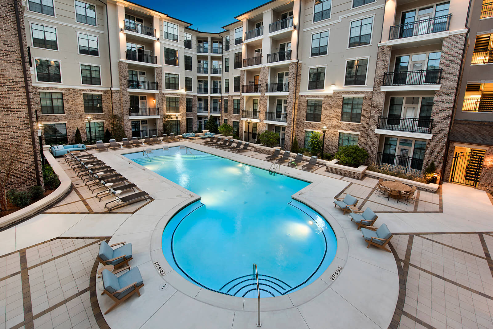Windsor Chastain – photo 4