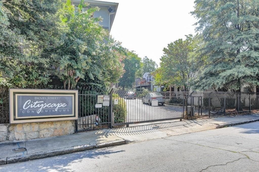 36 Daniel Street Se – photo 2