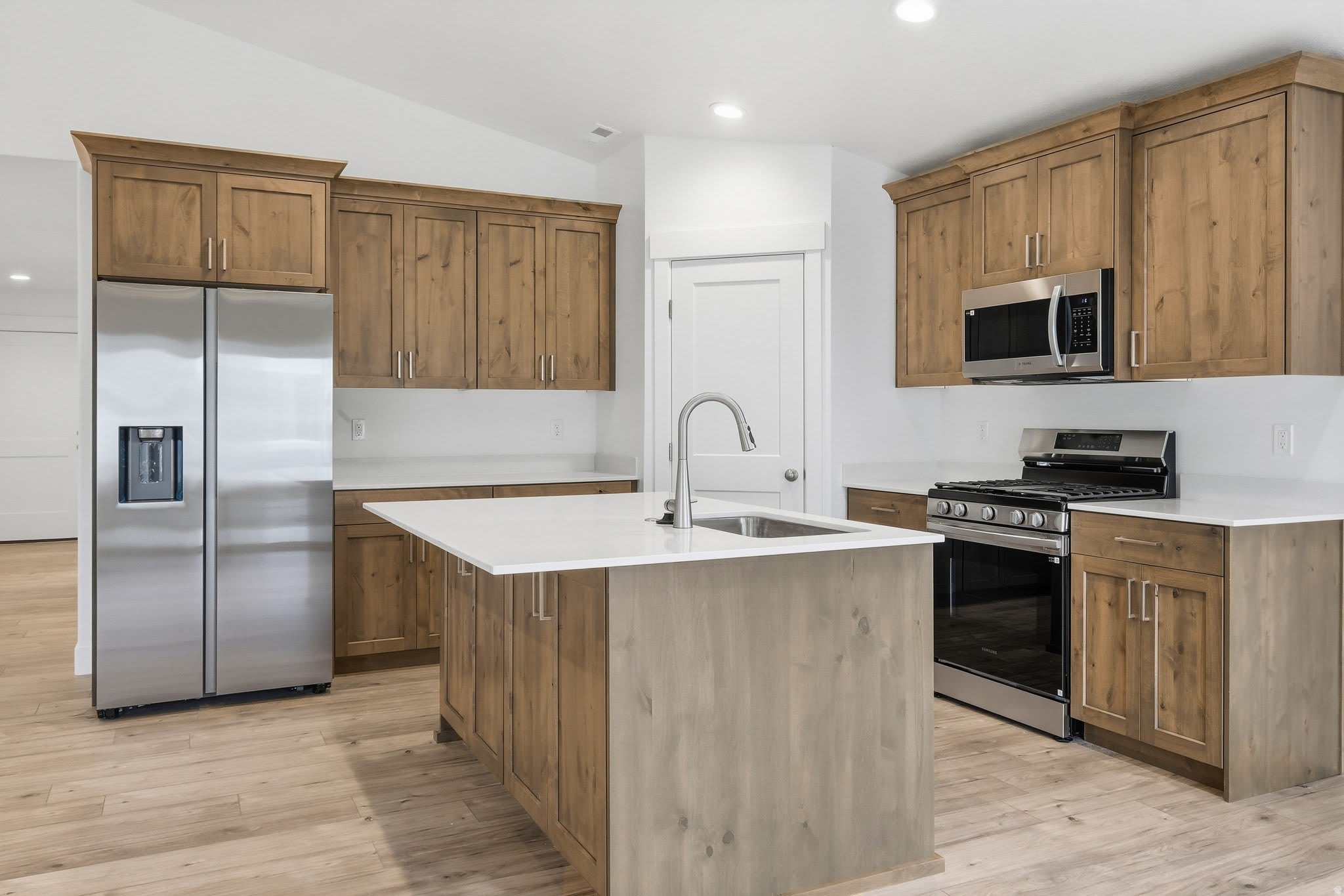 2305 N 3900 W – photo 5