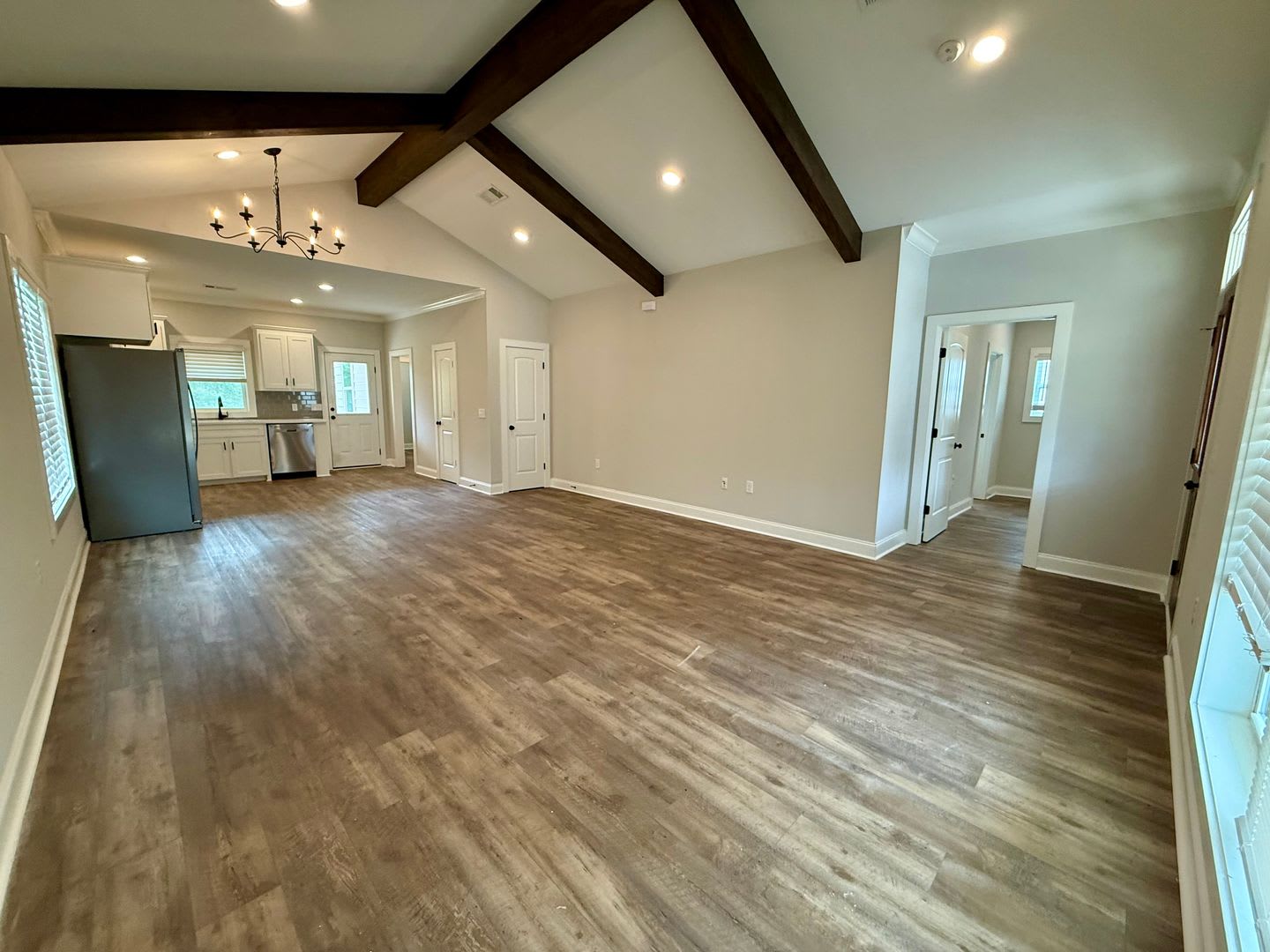 330 Orion St. – photo 2