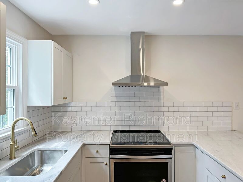 7409 Landsworth Avenue – photo 5