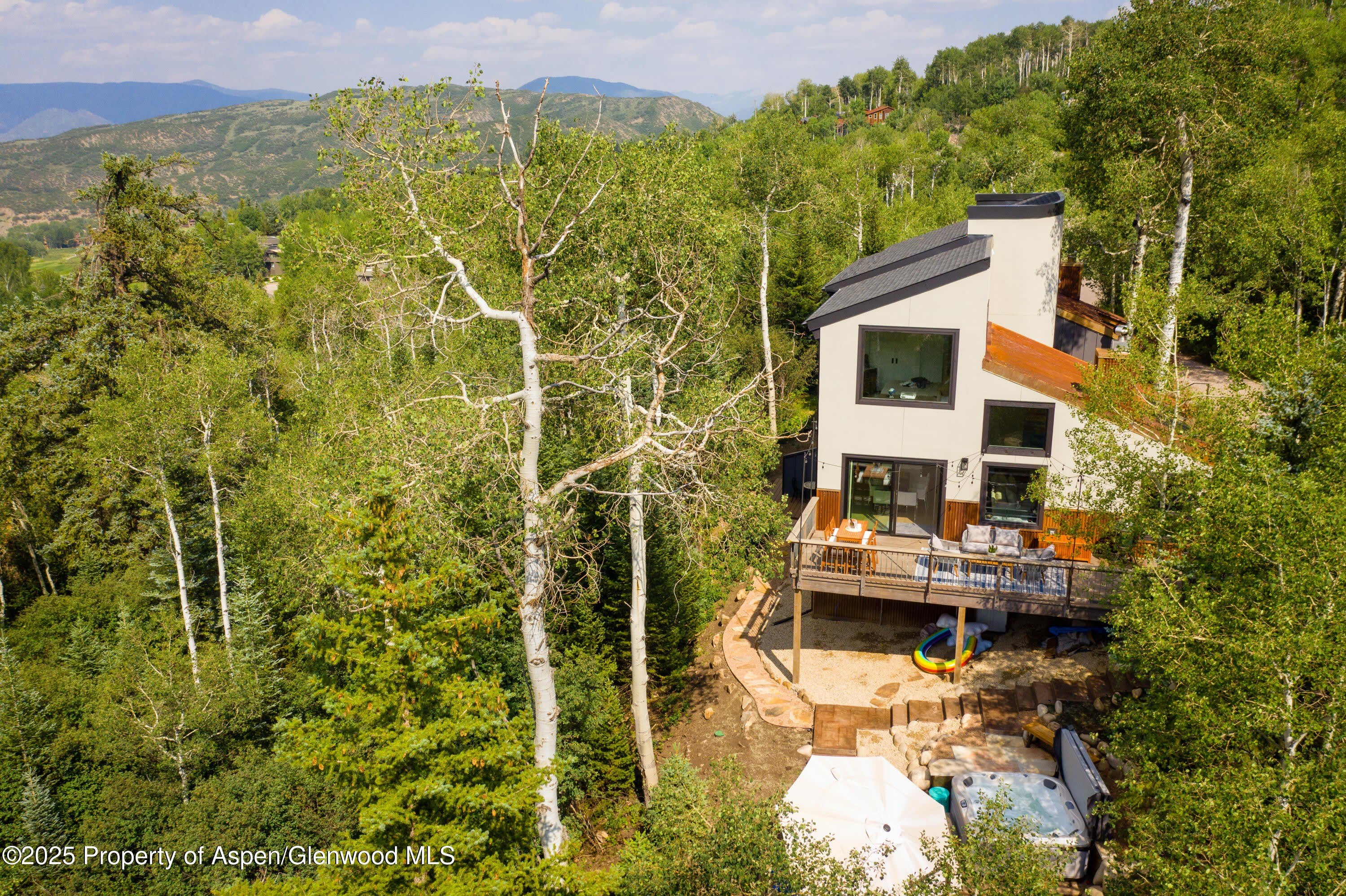 145 N Ridge Lane – photo 4