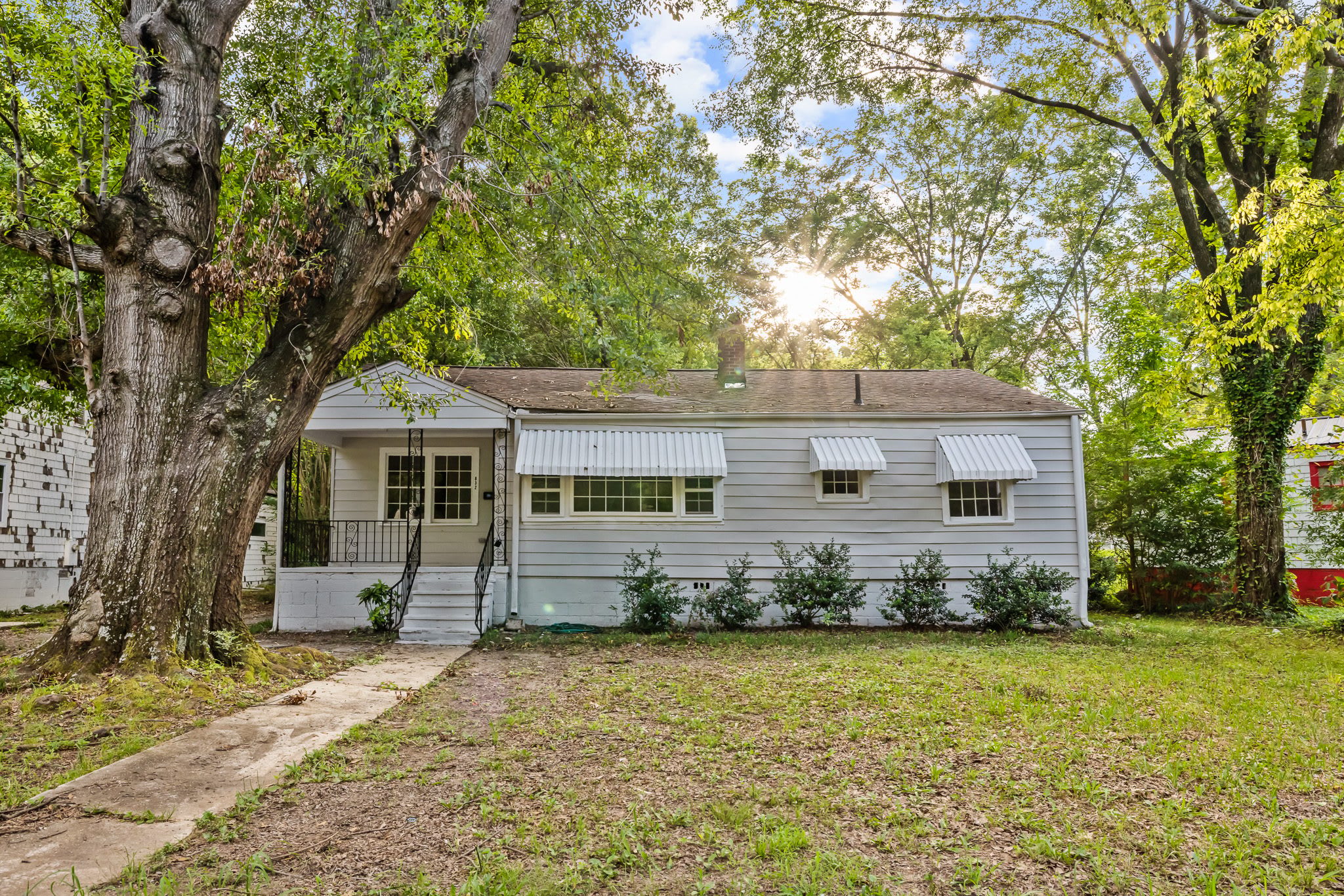 576 Sun Valley Rd – photo 1