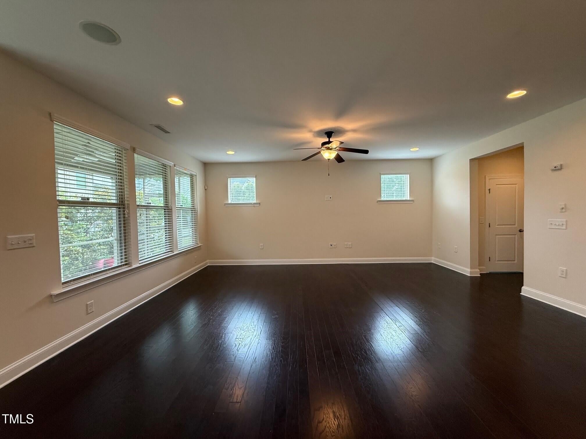 238 Begen Street – photo 4