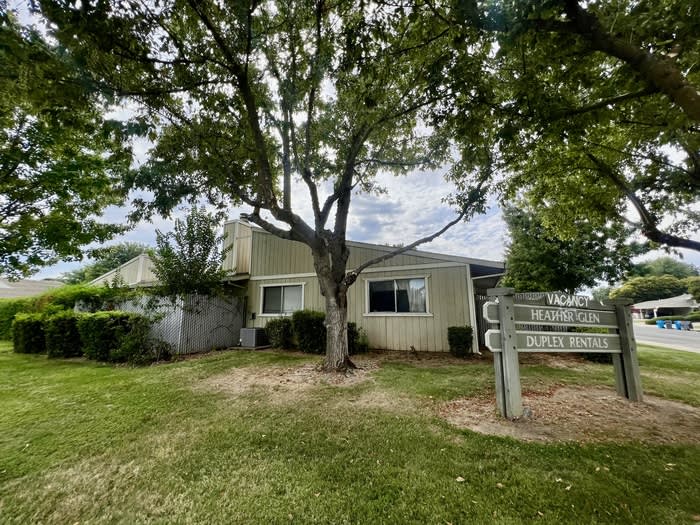 605 Queens Avenue – photo 1
