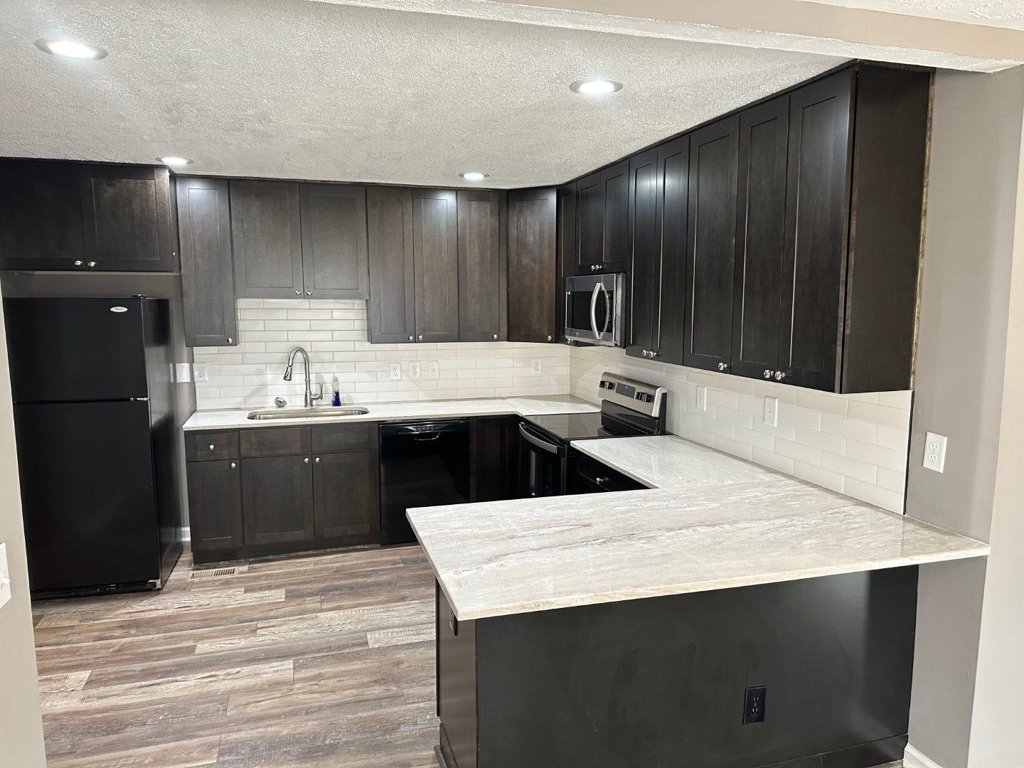 Wow 4 Bed 2 Full Baths Prime Smyrna Location Basement With Bonus Room Storage Hardwood Flooring Large And Private Lot – photo 2