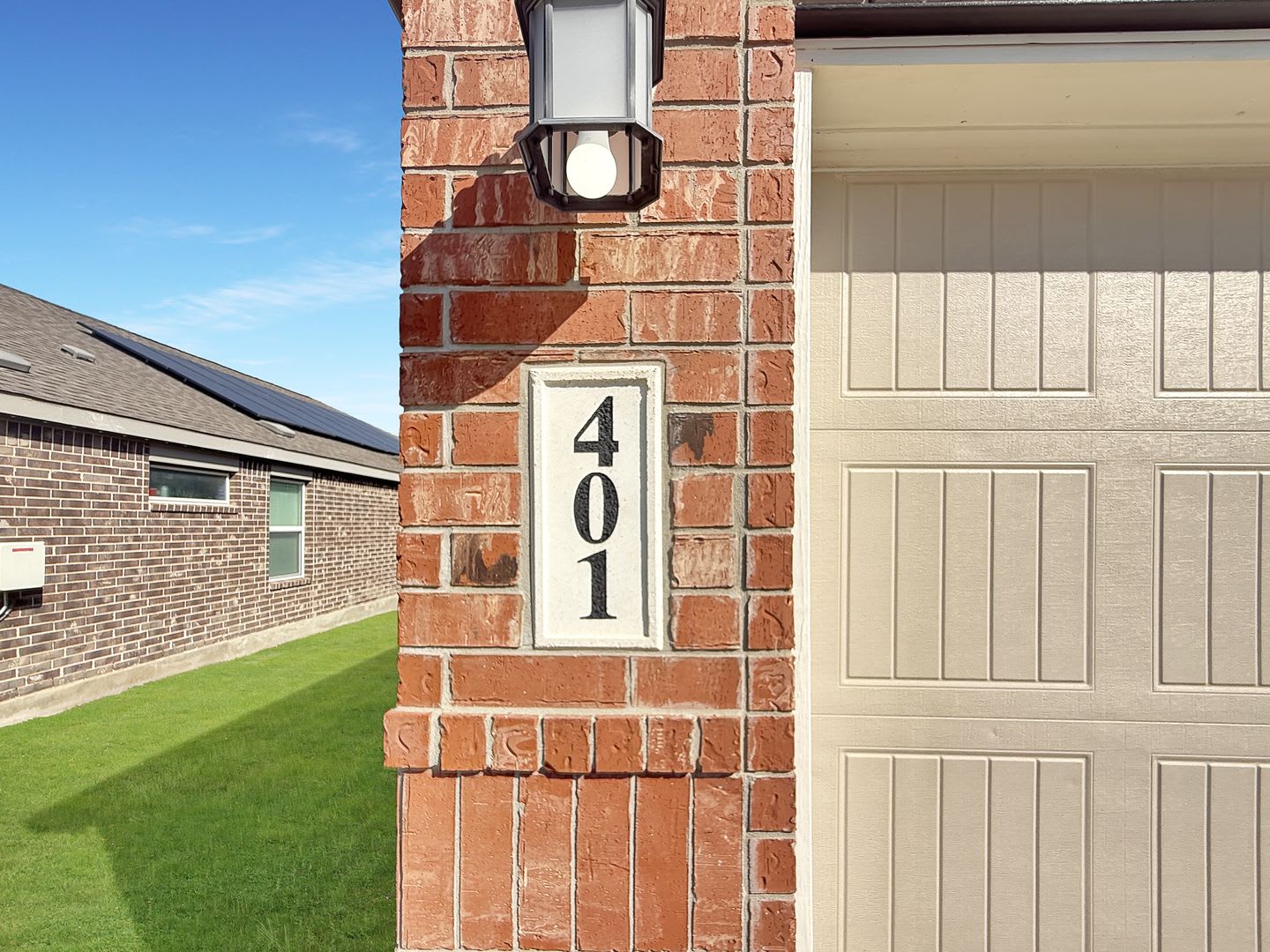 A Stunning 4 Bedrooms 3 Bathrooms Single Story Home Thoughtfully Designed For Both Comfort And Functionality – photo 3