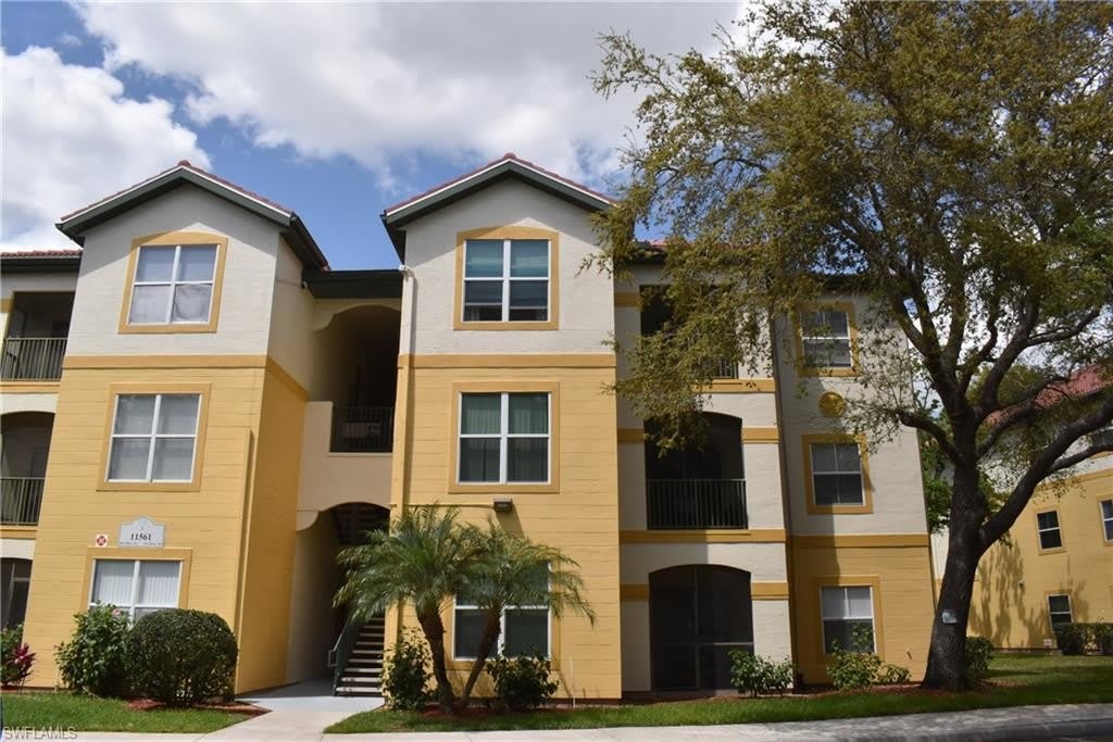 11561 Villa Grand – photo 1