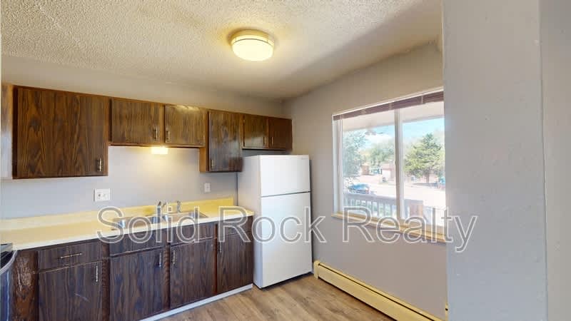 325 Bonnie Court – photo 3