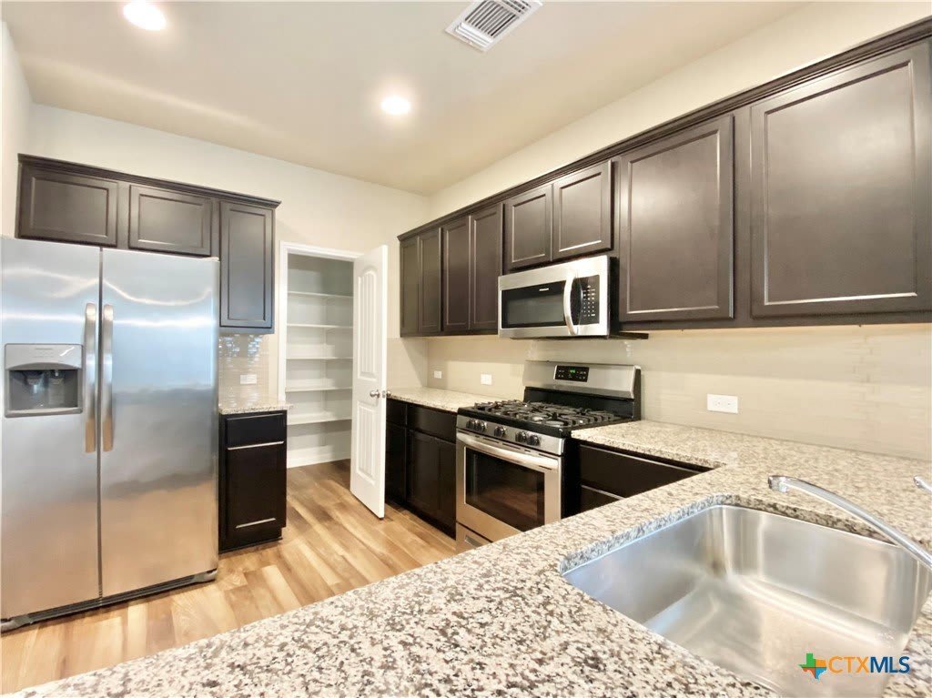 2937 Bridekirk Drive – photo 3