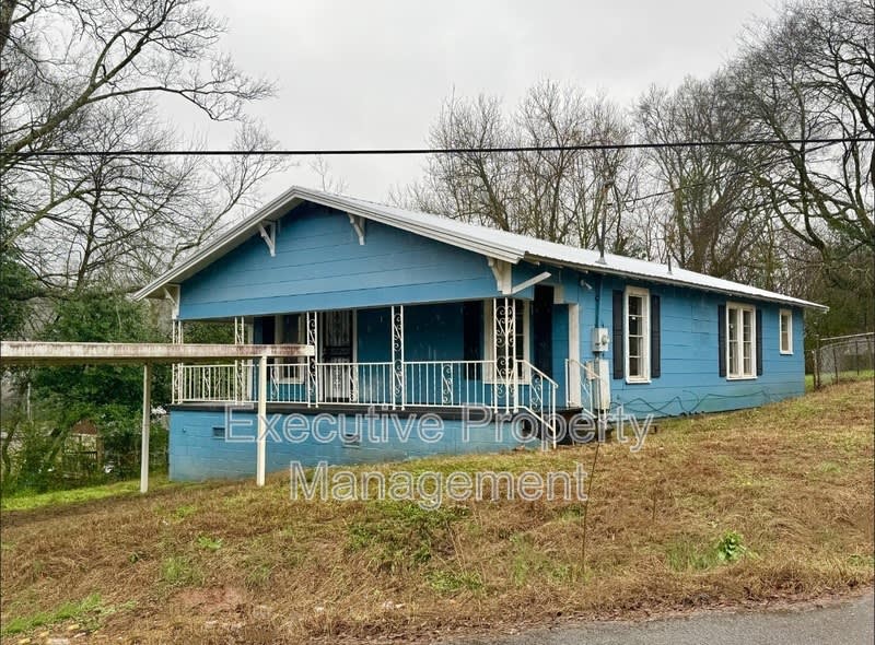 5709 13th Street – photo 1
