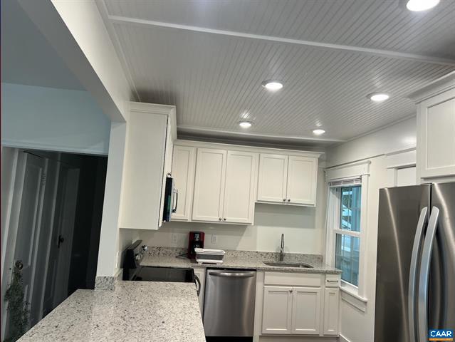 513 Valley Rd – photo 4
