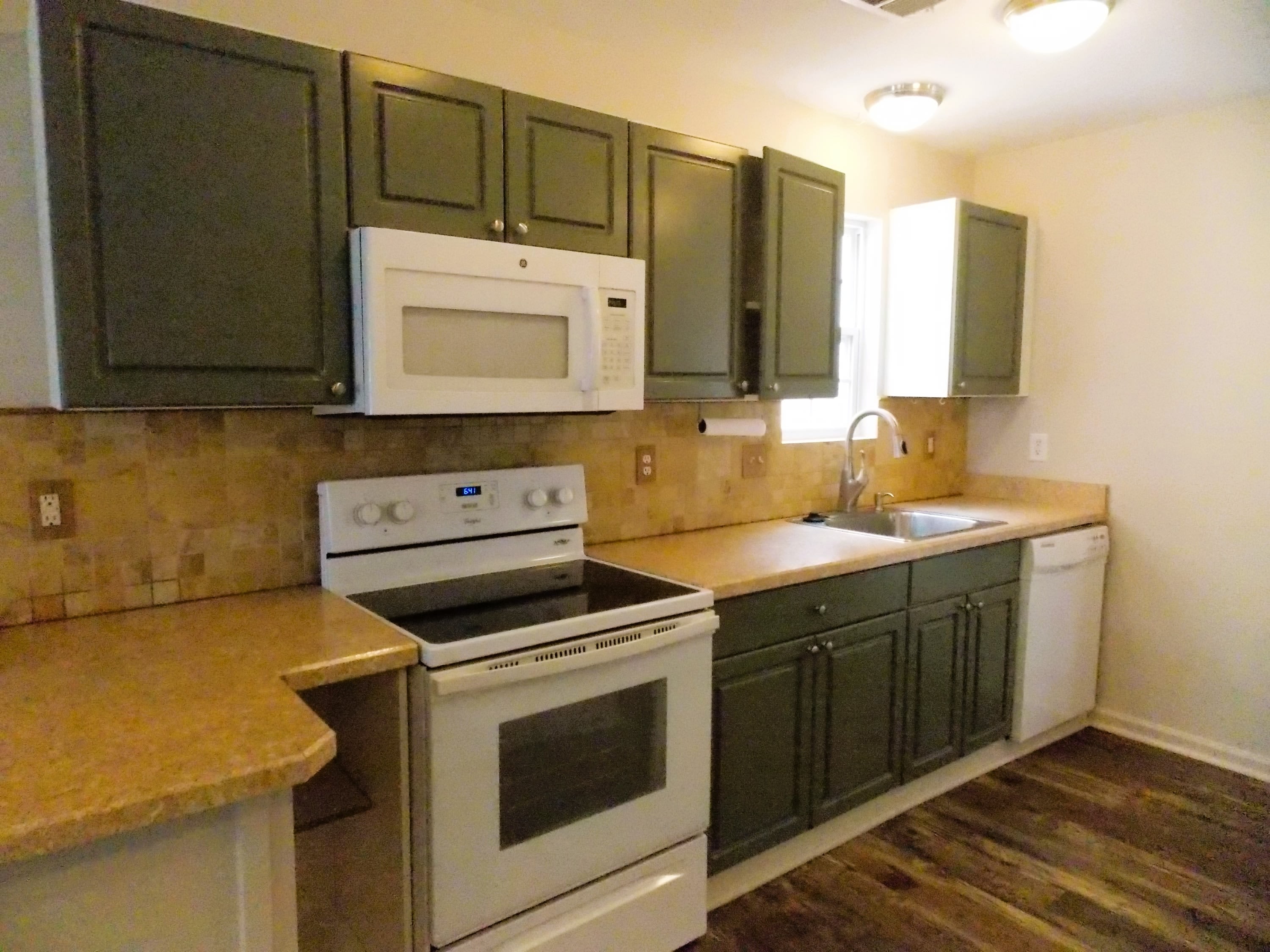 221 Addison Cottage Way – photo 2