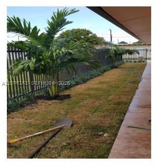 513 SW 6th Ave – photo 3