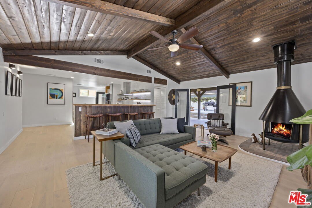 251 N Encinal Ave – photo 1