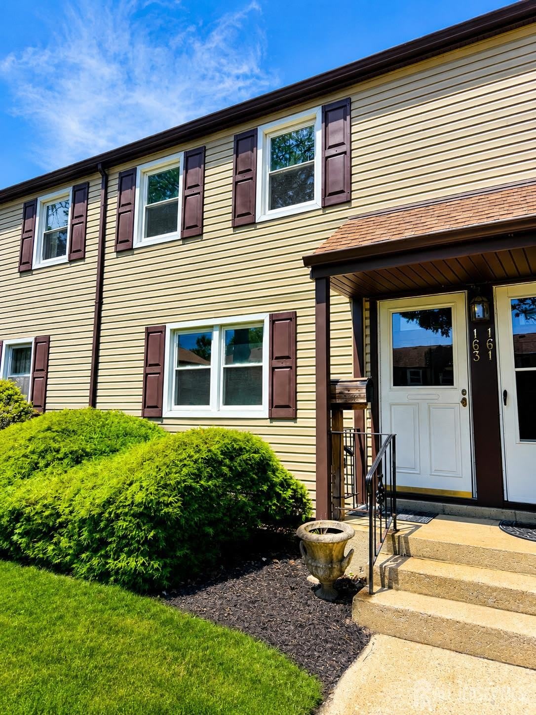 163 Rose Street – photo 2