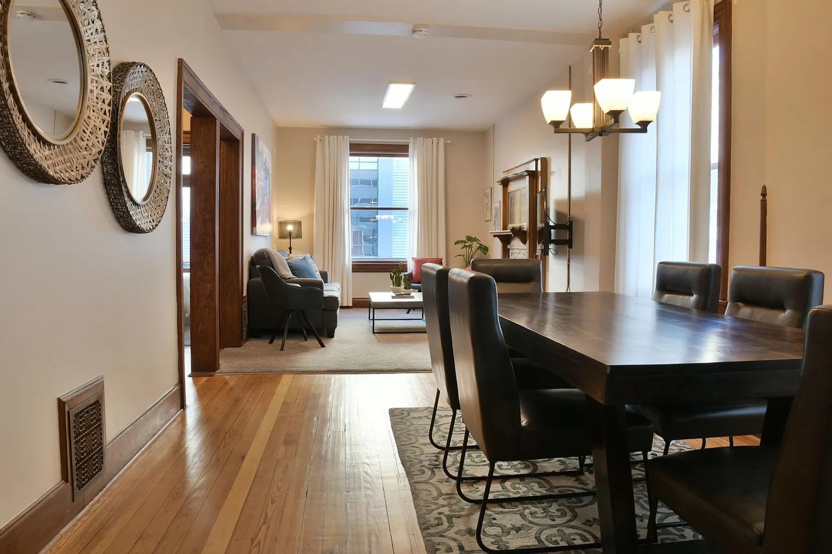 Live in the Heart of Denver's Golden Triangle 3 Bed/1 Bath – photo 5