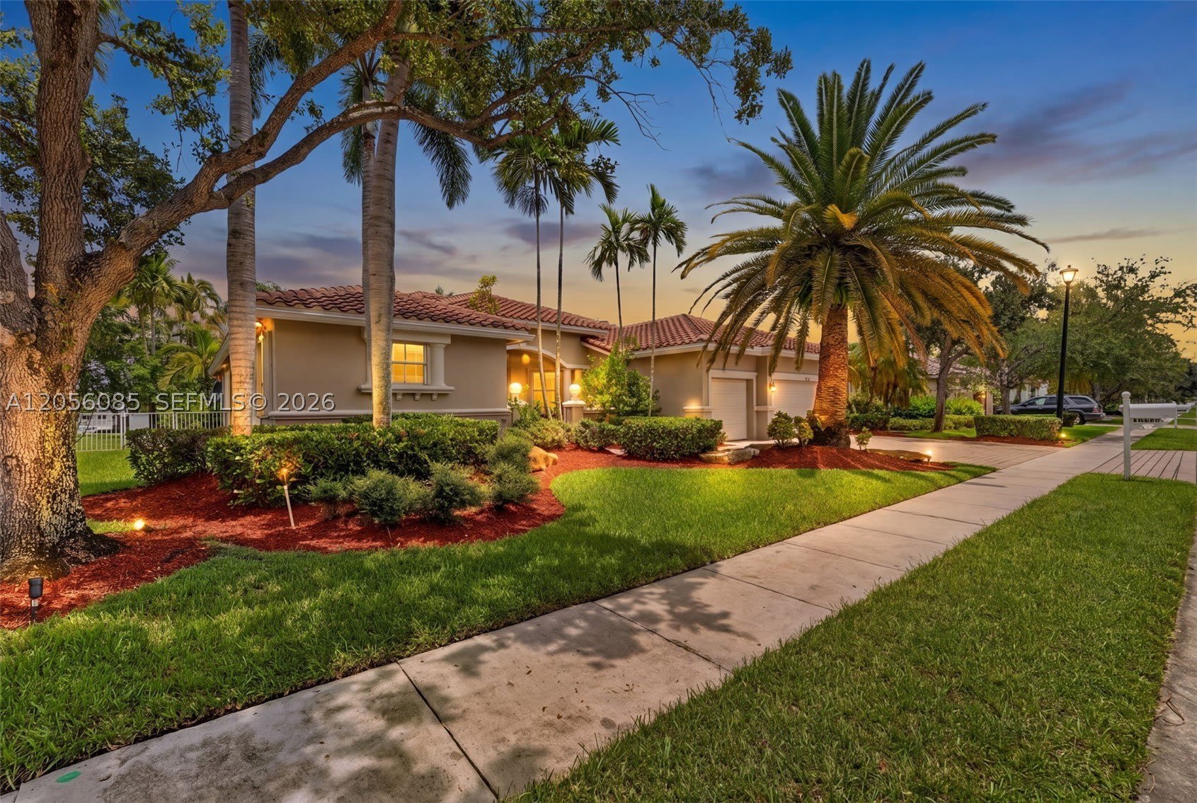 18659 SW 12th St – photo 3