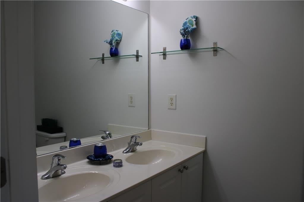 2059 Liberty Court NW – photo 2