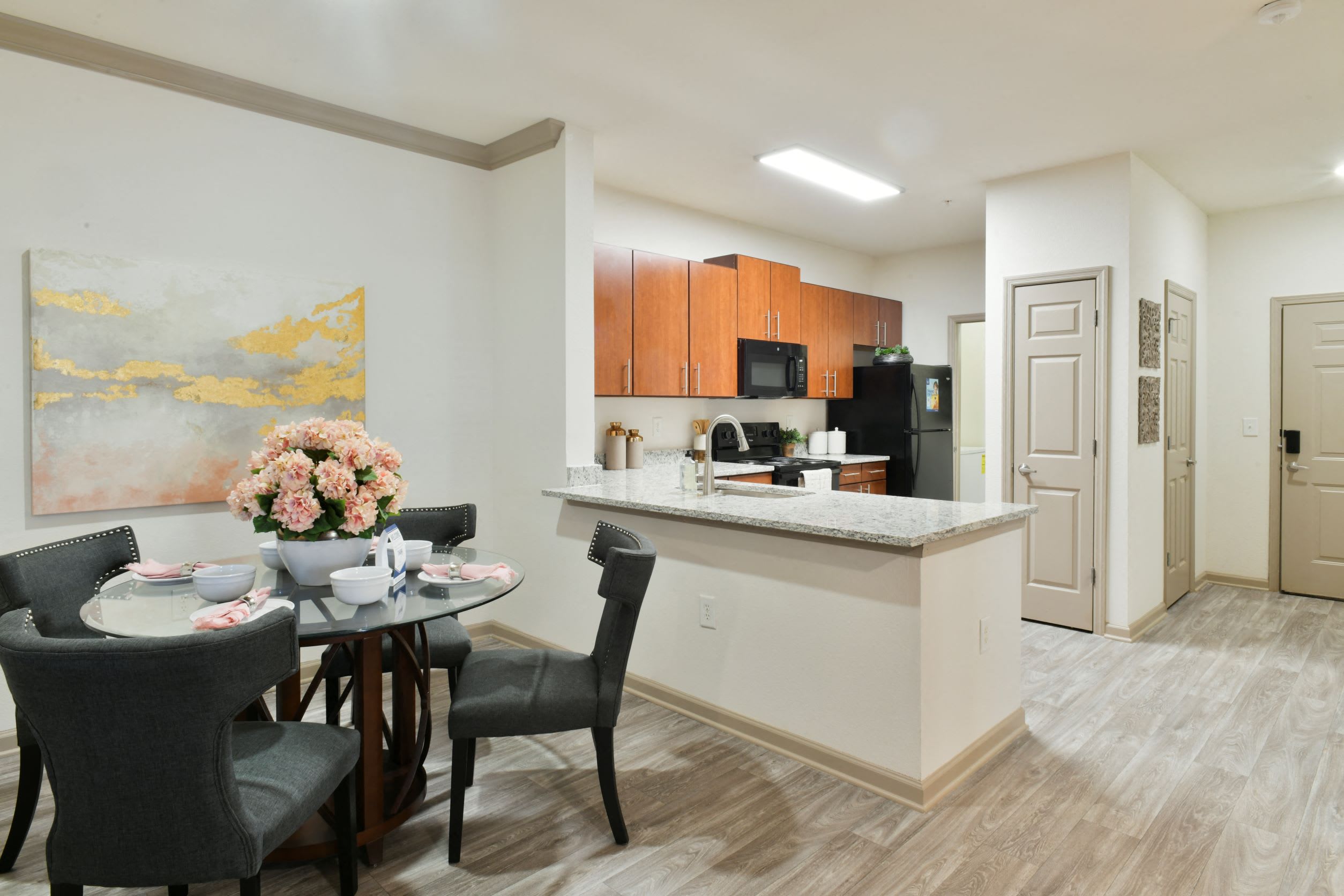 204 Reidville Road – photo 3