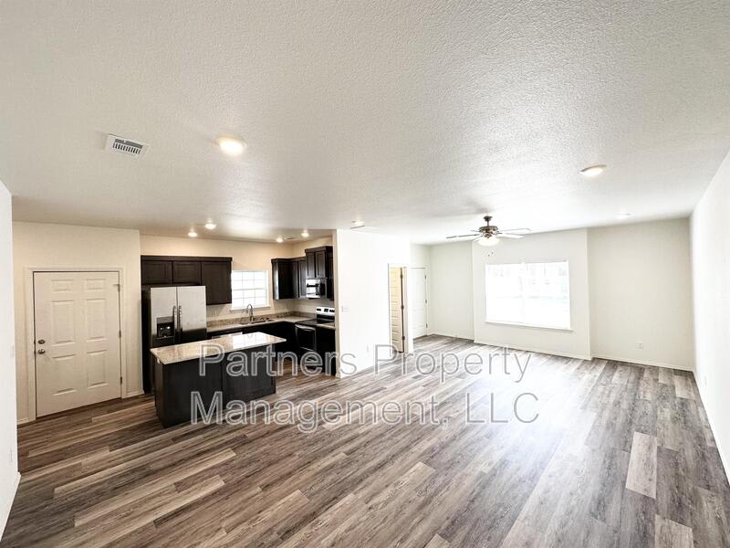 823 South Amarillo Avenue – photo 4