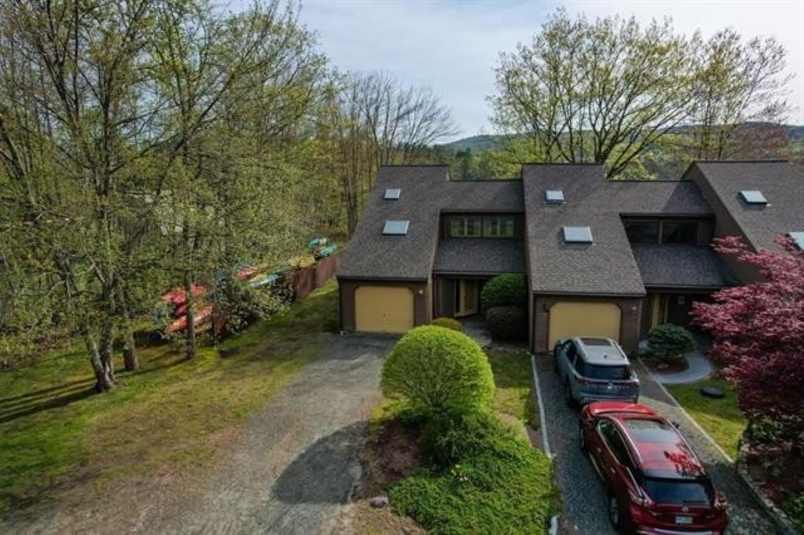 15 Manor Estate Drive – photo 2
