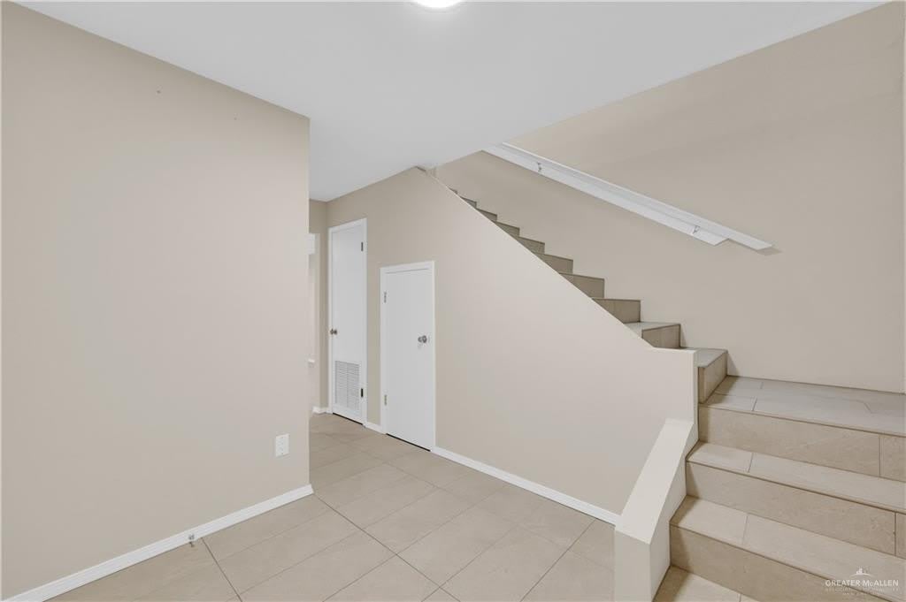 3121 S Casa Linda Street S – photo 3