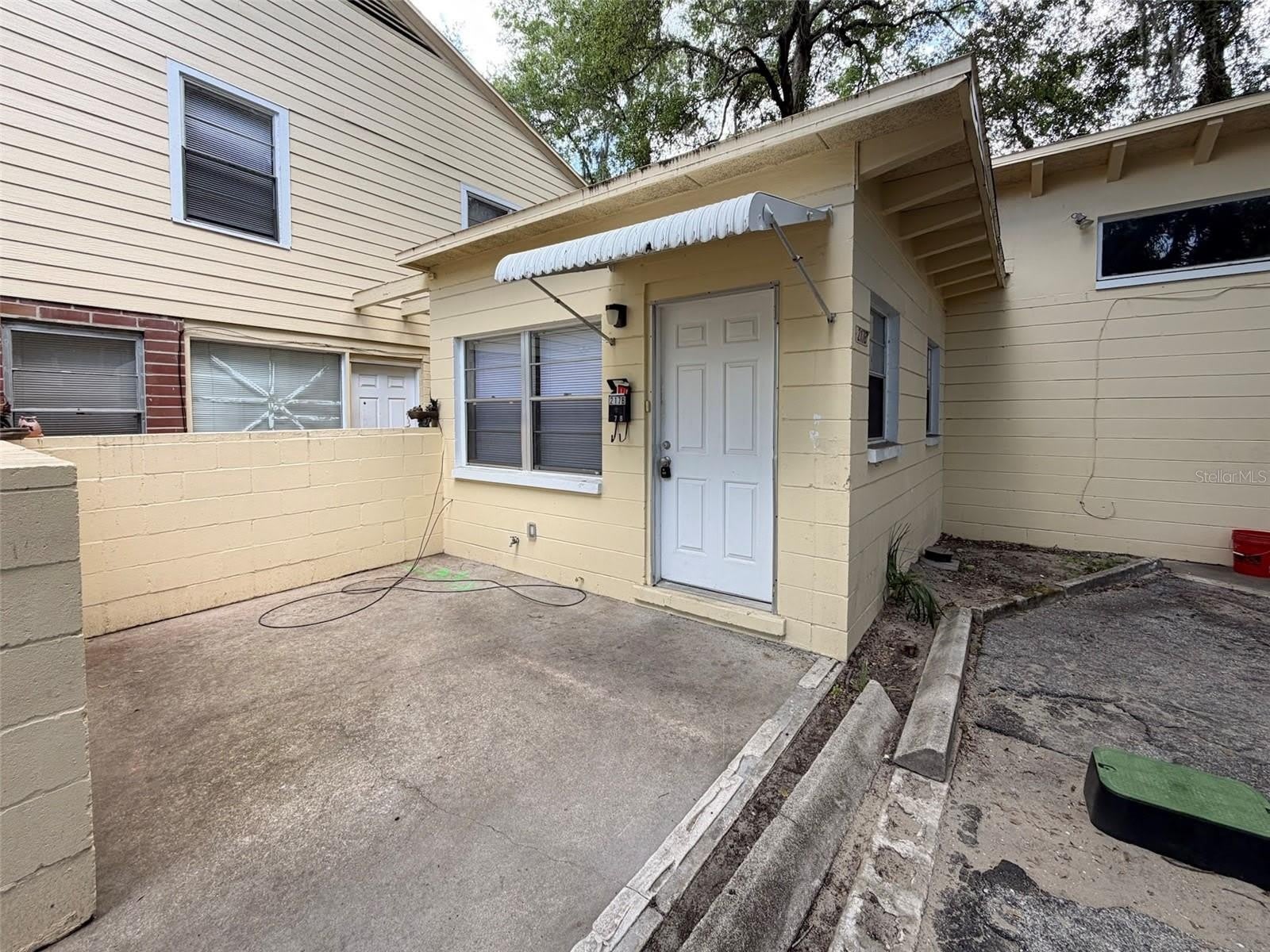 219 NW 3RD Avenue – photo 2